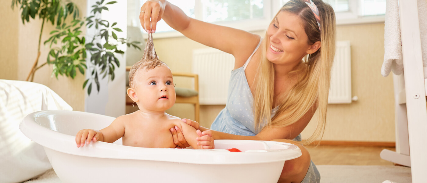 beneficios-de-una-ducha-tibia-para-tu-bebe