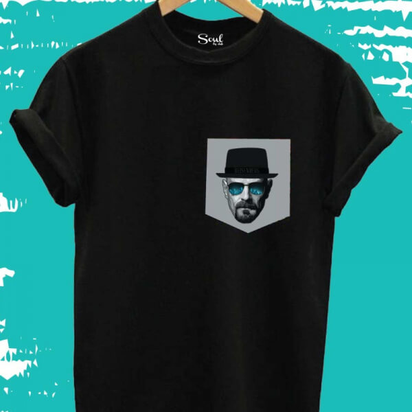 Camiseta Negra con Bolsillo Cara de Heisenberg - Breaking Bad