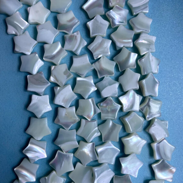 Estrellas de Nacar de 10mm por sarta