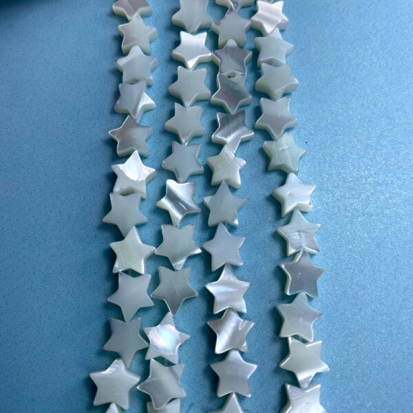 Estrellas de Nacar 8mm por sarta