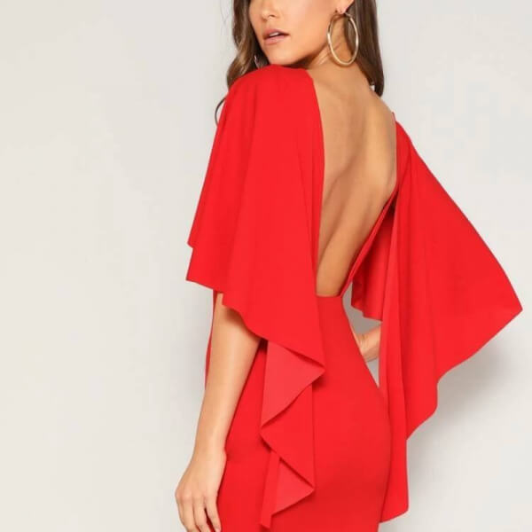 Sexy vestido de color rojo espalda descubierta