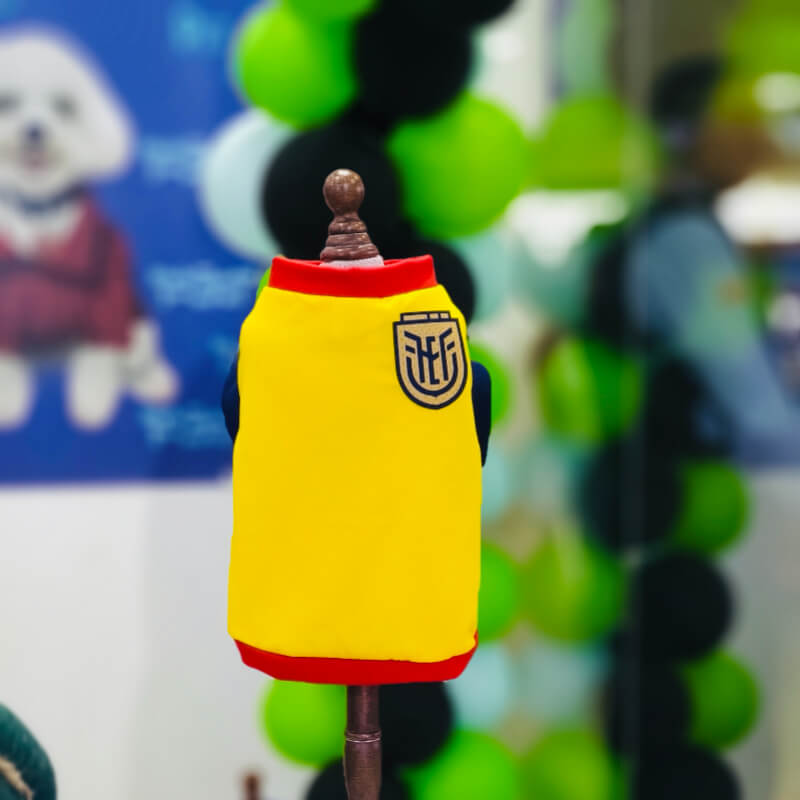 CAMISETA SELECCIÓN ECUADOR PARA PERRITO Y GATITO TALLA XS - S