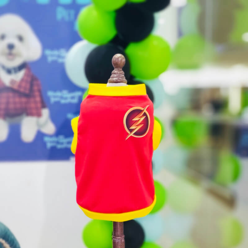 CAMISETA FLASH PARA PERRITO Y GATITO EN TALLAS M - L