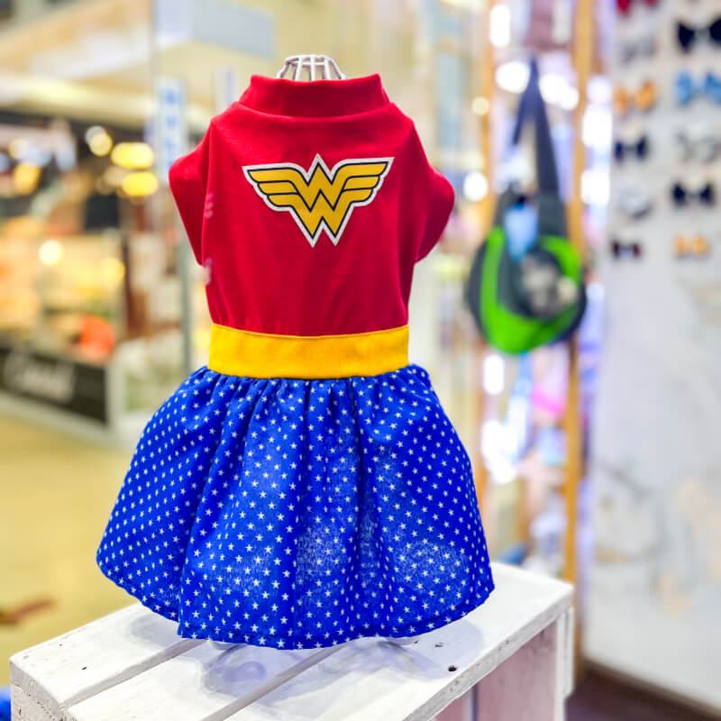 VESTIDO MUJER MARAVILLA PARA PERRITAS Y GATITAS TALLAS M - L