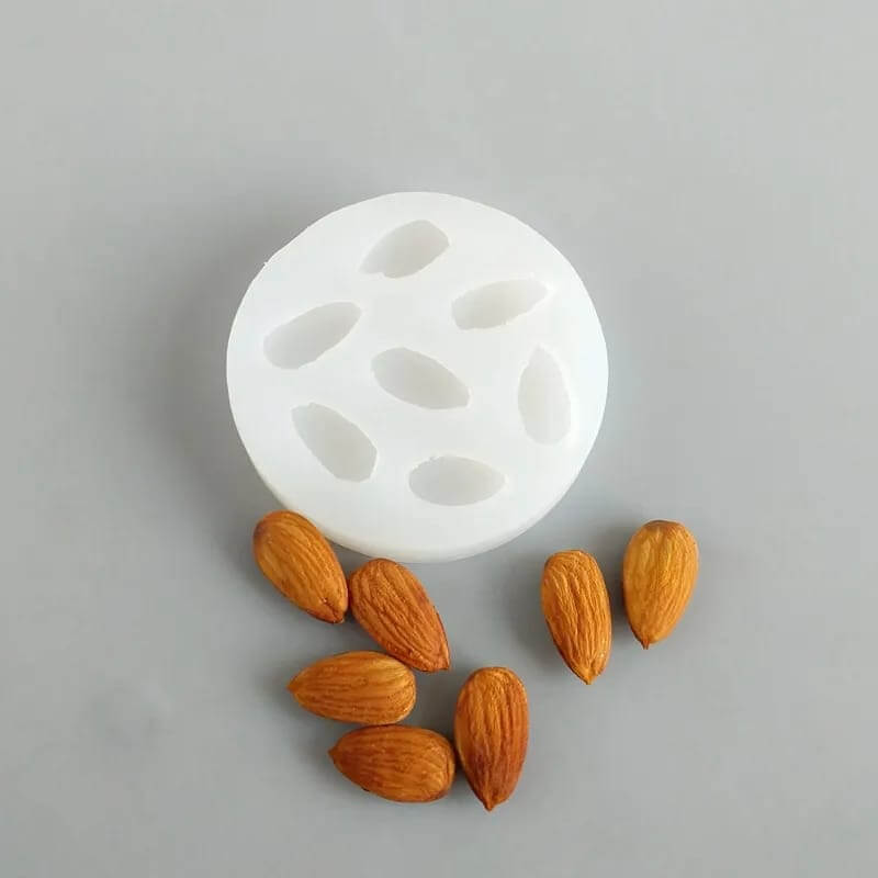 Molde de silicona diseño de ALMENDRAS 3D, para uso en Velas, jabones, resina, yeso, chocolate.