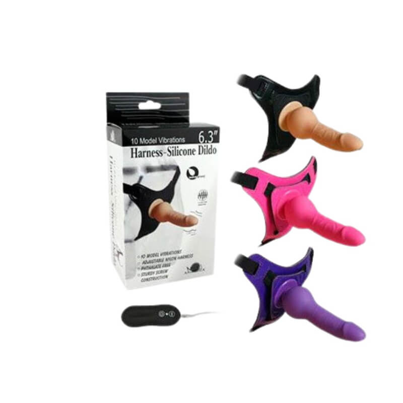 HARNESS SILICONE DILDO 6.3