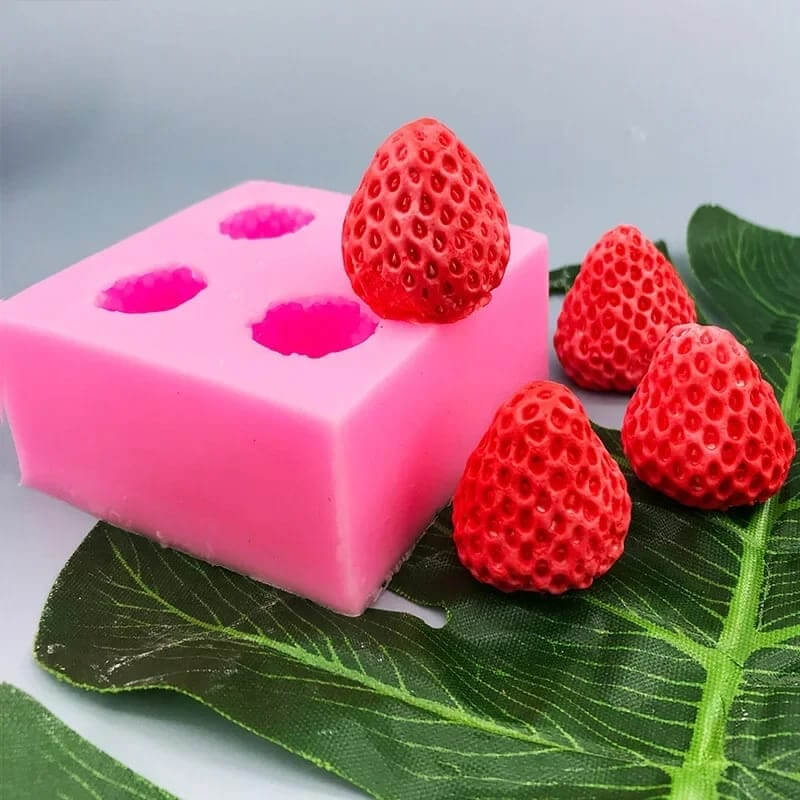 Molde de silicona diseño de FRUTILLAS 3D MEDIUM, para uso en Velas, jabones, resina, yeso, chocolate.