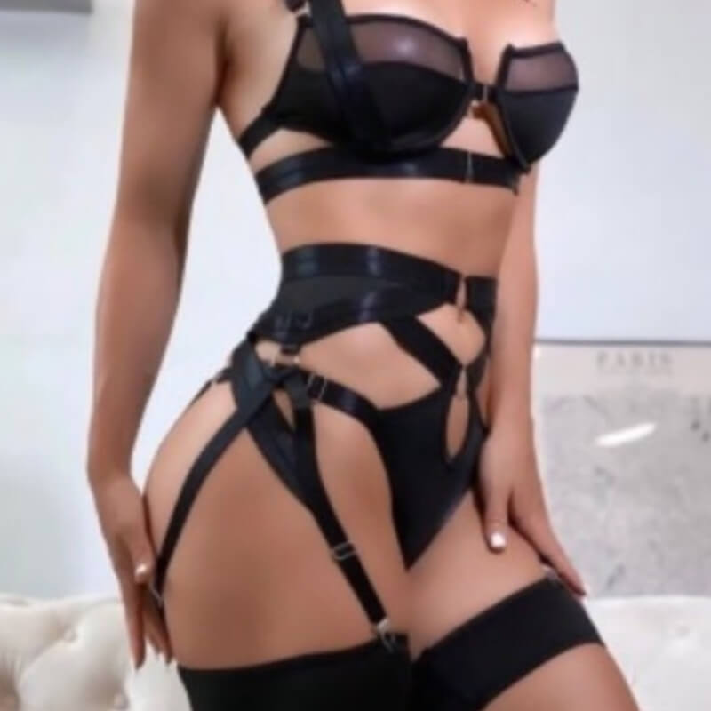 Xin diseño de lencería de tres piezas con brassier y panty y liguero de tul strech semi transparente color negro para mujer