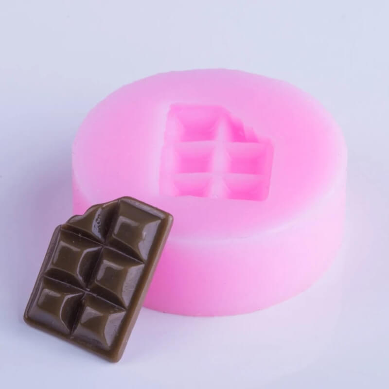 Molde de silicona con diseño de MINI CHOCOLATE para uso en Velas, chocolate, jabones, porcelana fría, polymer.