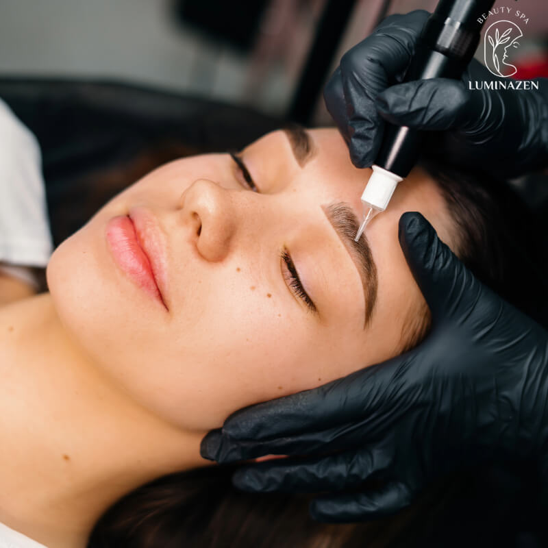 Microblading LuminaZen: Cejas Perfectas y Semipermanentes con Pigmentos Orgánicos