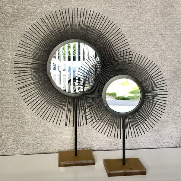 Escultura redonda de espejo grande