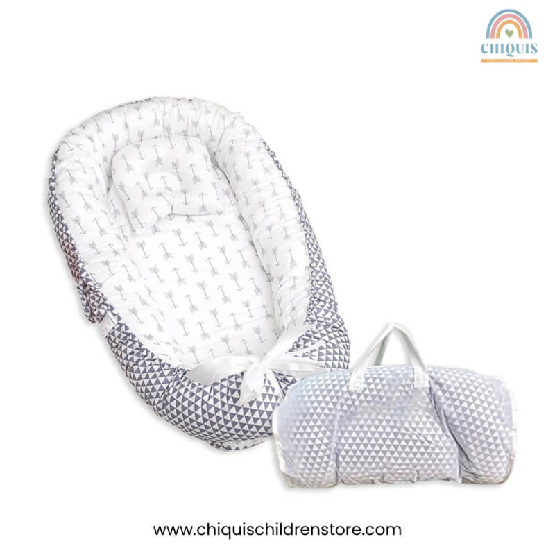 Nido de Bebé - Elefante Gris, Flechas Gris, Zig Zag Gris o Pinos Rosado | Chiquis Children Store