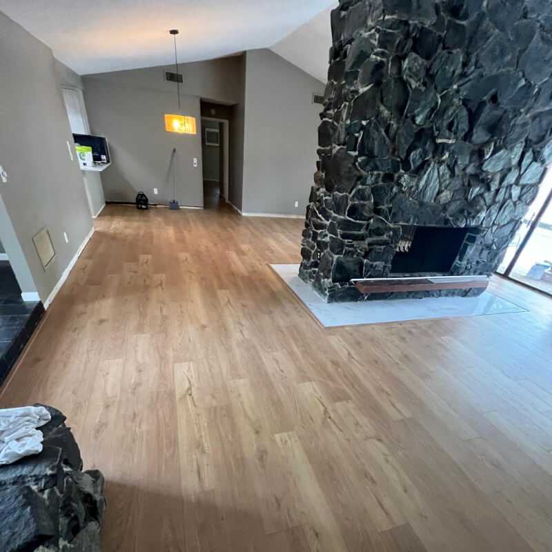 PROFESSIONAL HARDWOOD FLOOR INSTALLATION