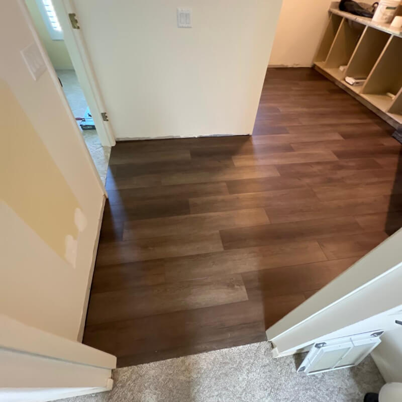 PROFESSIONAL HARDWOOD FLOOR INSTALLATION