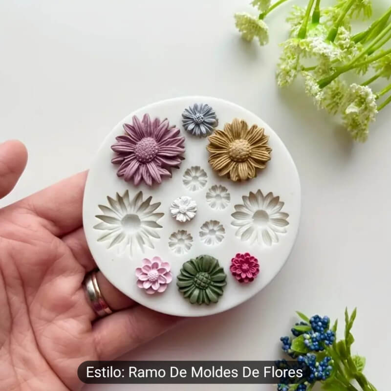 Molde de silicona con diseño FLORES X7 para uso en Velas, Jabones, resina, chocolate, porcelana fría o yeso.