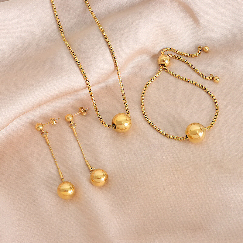 COLLAR SET