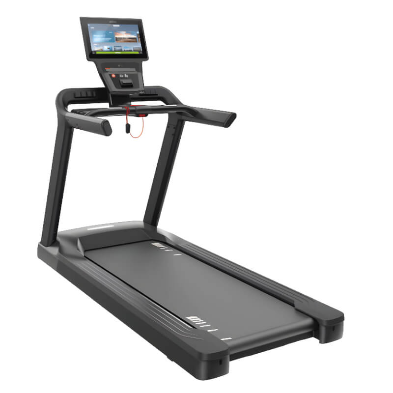 Caminadora Precor TRM 581 y consola P84 | Fitness Solutions Ecuador