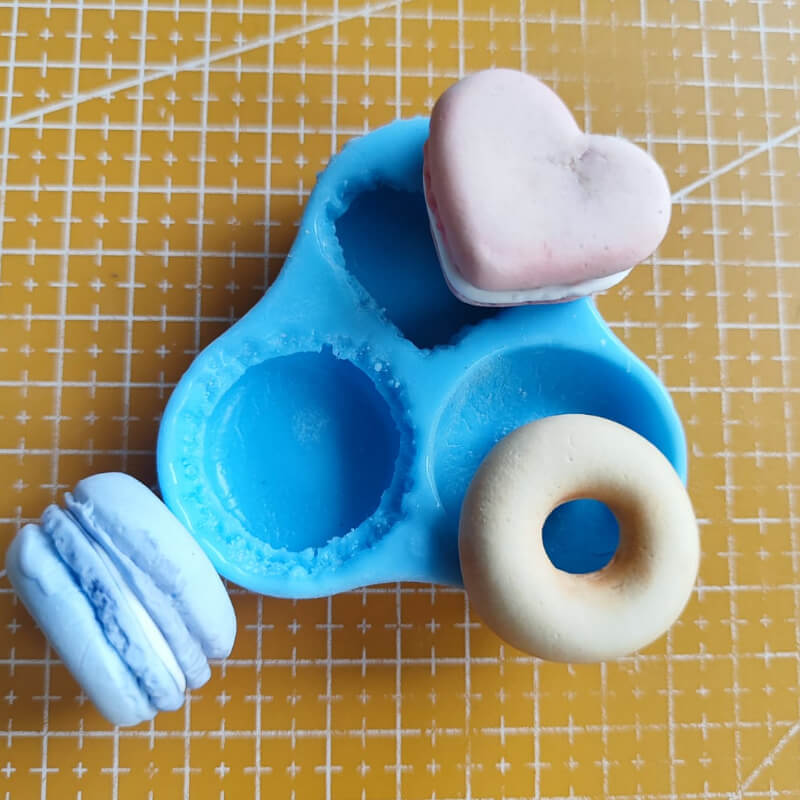 Molde de silicona Dulce varios x3