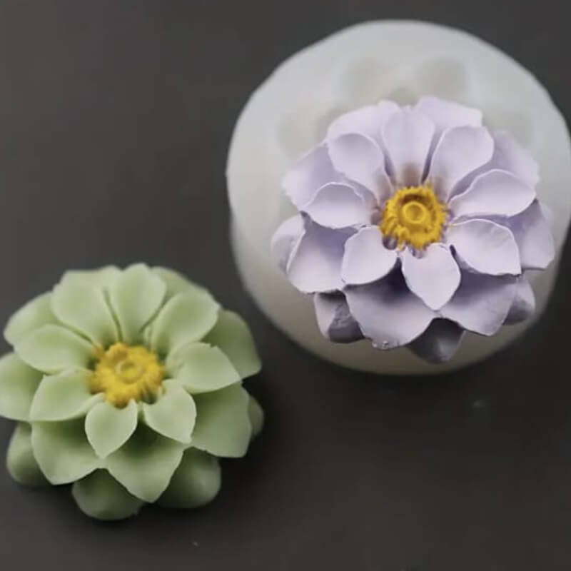 Molde de silicona Flor 3 capas para uso en yeso, velas, jabón, porcelana fría, chocolate.
