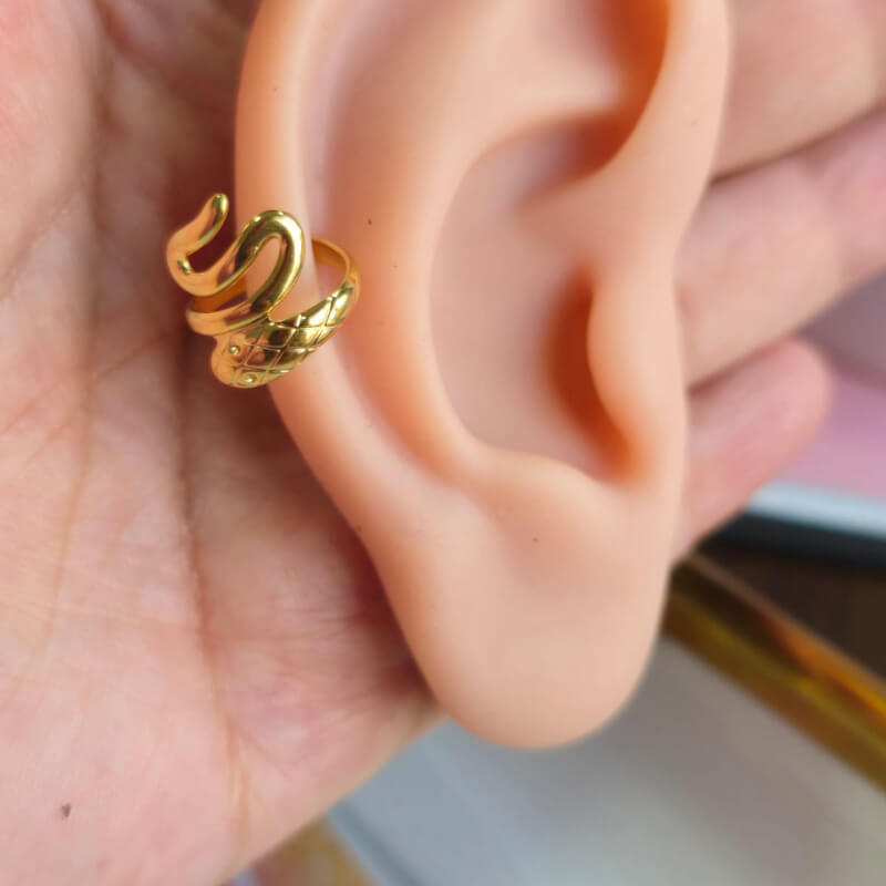 EAR CUFF