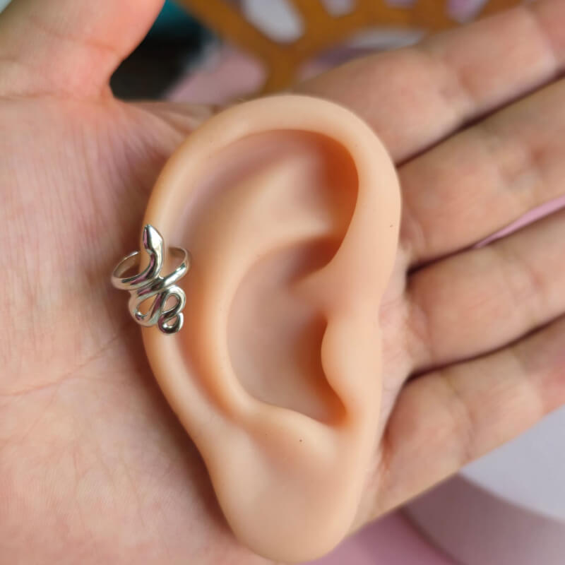 EAR CUFF