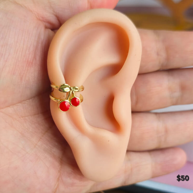 EAR CUFF