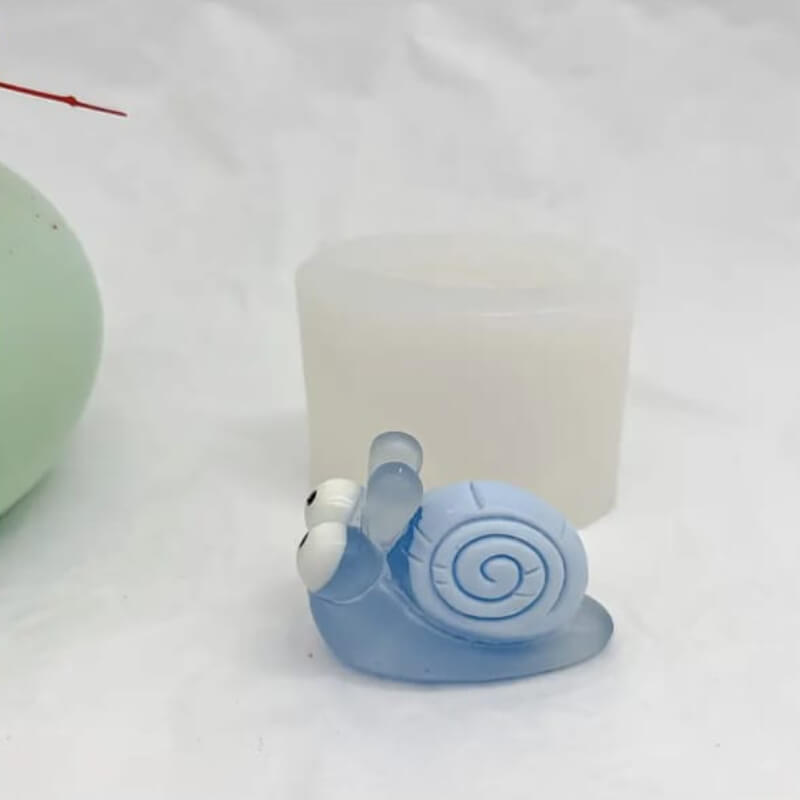 Molde de silicona de Caracol pequeño para uso en porcelana fría, cemento, velas, chocolate.