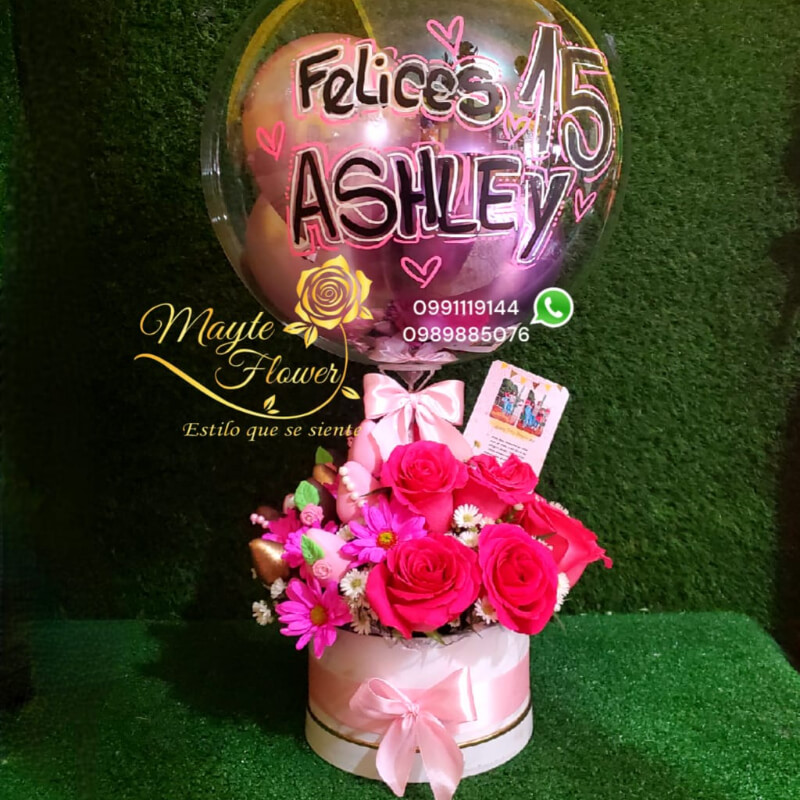 Box pequeño con rosas y Fresas