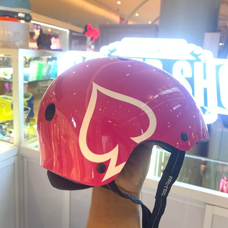 Razors, Casco Protec, Protecciones XS