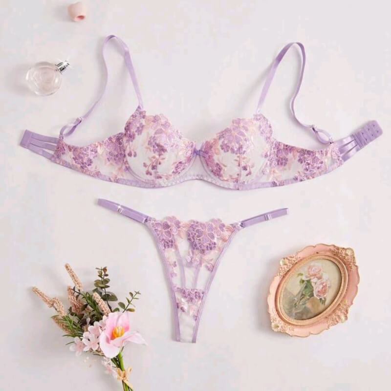 Set de lenceria con encaje floral transparente sexy Amor to go L116