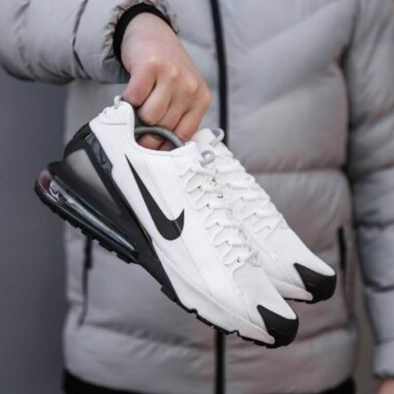 Nike Air Max Pulse Roam