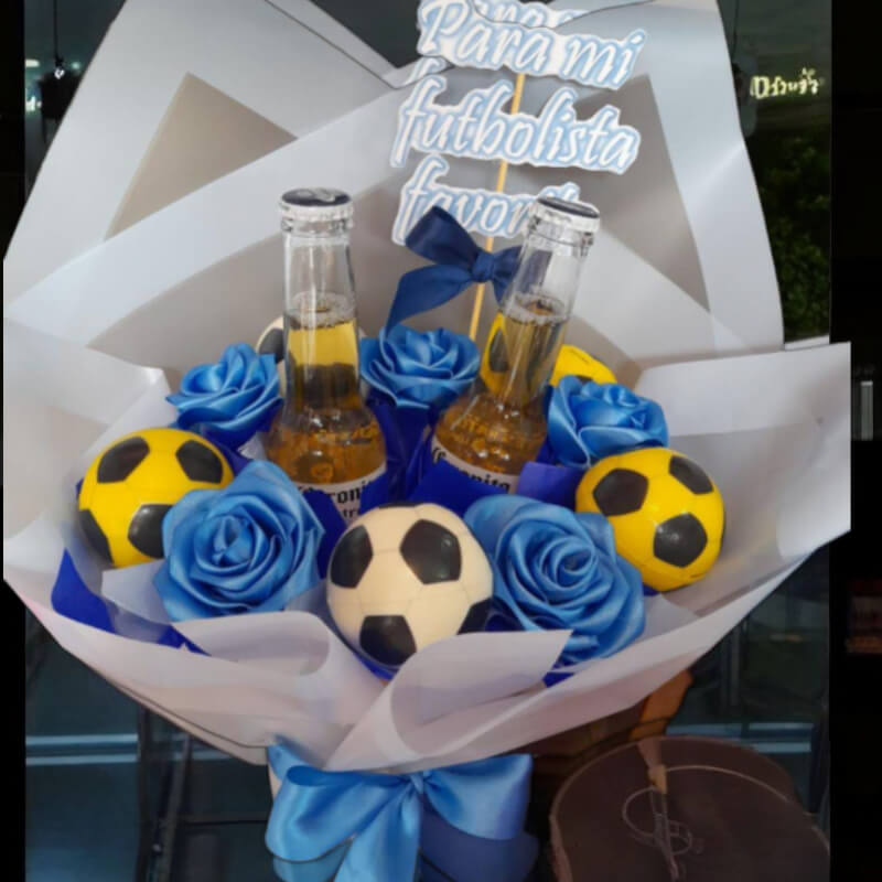El Regalo Campeón: Ramo Futbolista Favorito en Ibarra
