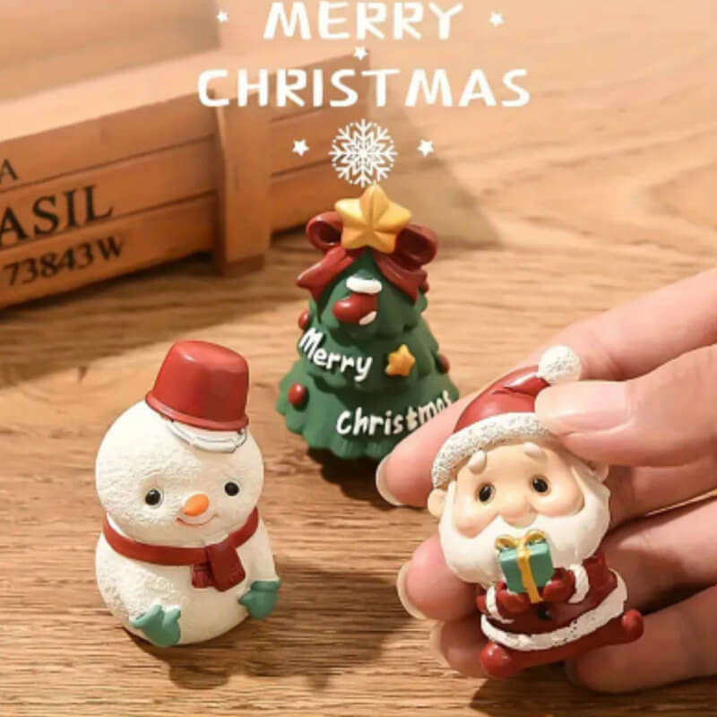 Molde elaborado en silicona de trio de figuras de Papa Noel, Árbol de navidad, Muñeco de nieve para uso en Velas, chocolate, resina, porcelana fria.