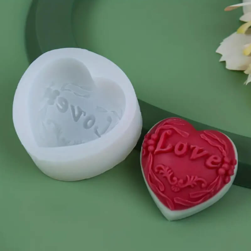 Molde Corazón 'Love': Repostería Romántica y Creativa