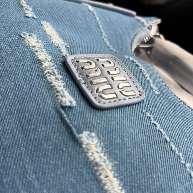 CARTERA PEQUEÑA MIU MIU