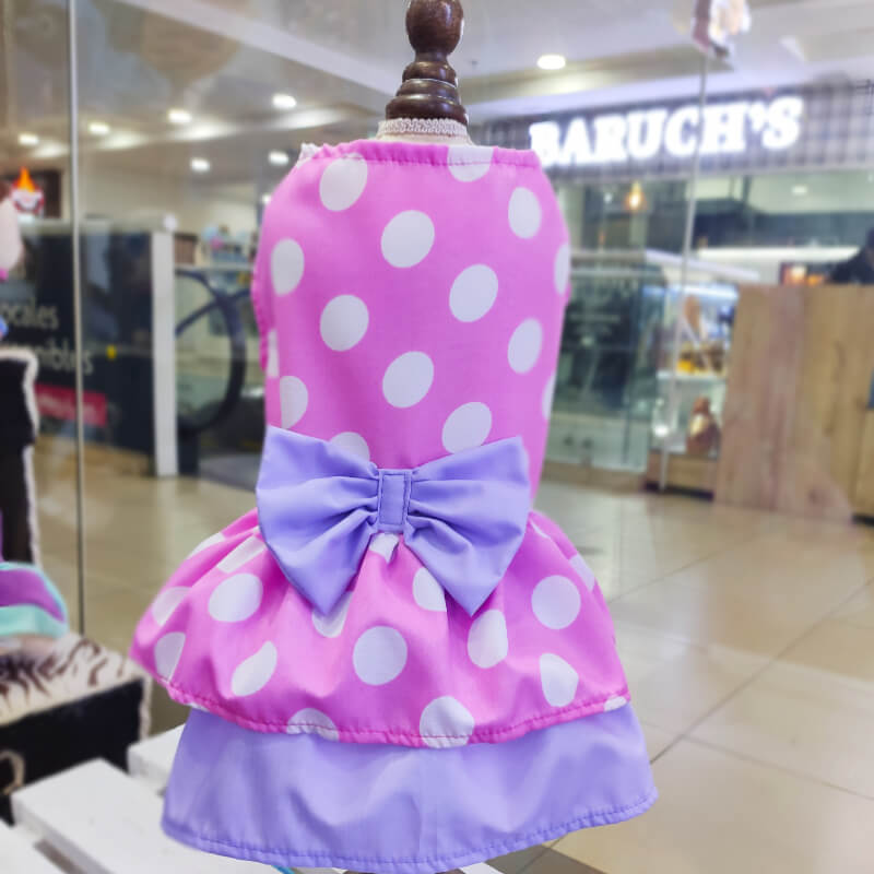 VESTIDO FUCSIA Y MORADO CON BOLAS BLANCAS Y LAZO MORADO PARA PERRITAS Y GATITAS TALLAS XS/S