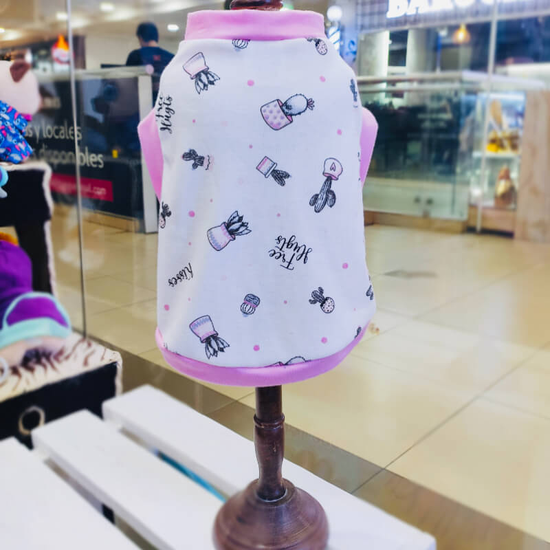 CAMISETA DE CACTUS CON FILOS ROSADOS PARA PERRITOS Y GATITOS TALLAS M/L