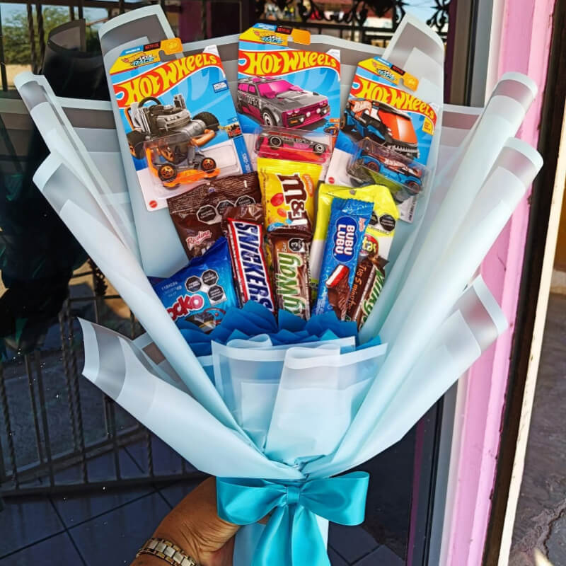 Ramo Adrenalina y Snacks: Hot Wheels y Dulces en Ibarra