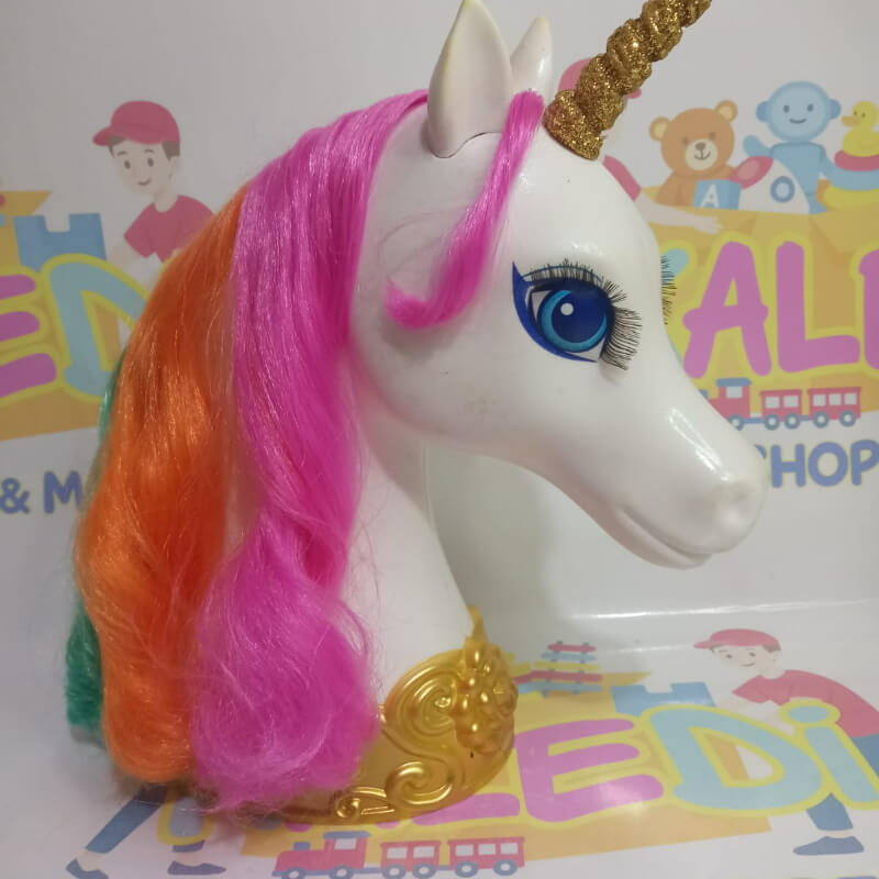 CABEZA DE UNICORNIO PARA PEINAR BARBIE DREAMTOPIA (USADA EN BUEN ESTADO)