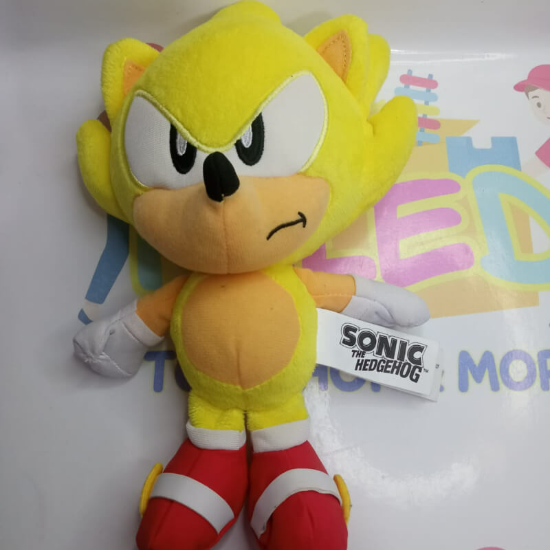PELUCHE DE SUPER SONIC (USADO COMO NUEVO)