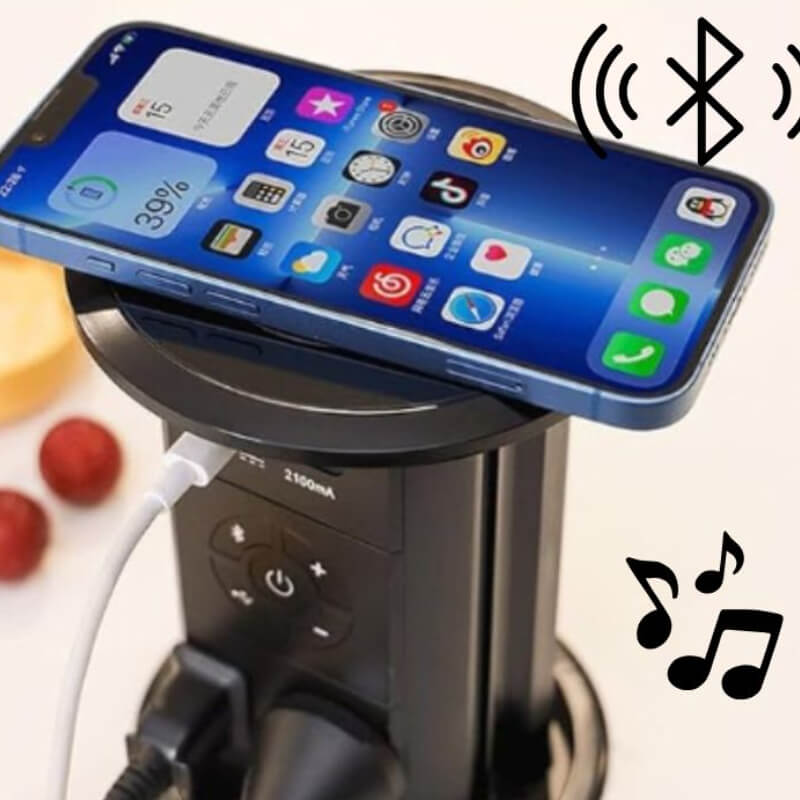 Tomacorriente con parlante carga celular - bluetooth 2 puerto C & 2 puerto USB