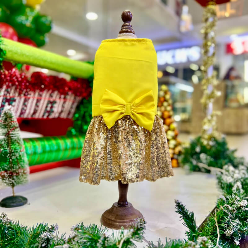 VESTIDO PODESUA ELEGANTE AMARILLO Y LENTEJUELA DORADA CON UN MAXI LAZO AMARILLO PARA PERRITAS Y GATITAS TALLA XXXS/XXS