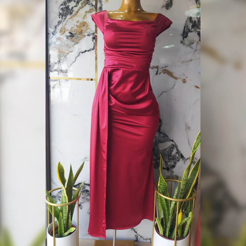 VESTIDO ÉXITO RADIANTE