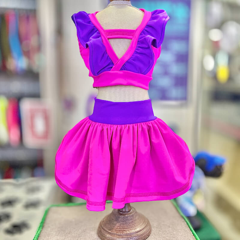 TANKINI DE DOS PIEZAS FUCSIA CON FILOS MORADOS PARA GATITAS Y PERRITAS TALLA XS/S
