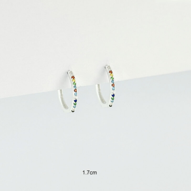 ARGOLLA EN PLATA LEY 925 HUGGIE 1 LINEA MICROCIRCONES COLOR TUTTI FRUTTI 17MM